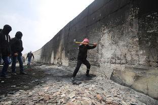 吊死图片,揭秘吊死事件的惊悚瞬间